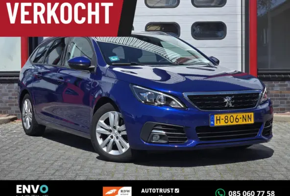 1.2 PureTech Blue Lease Exec. Navi/Pano/Clima