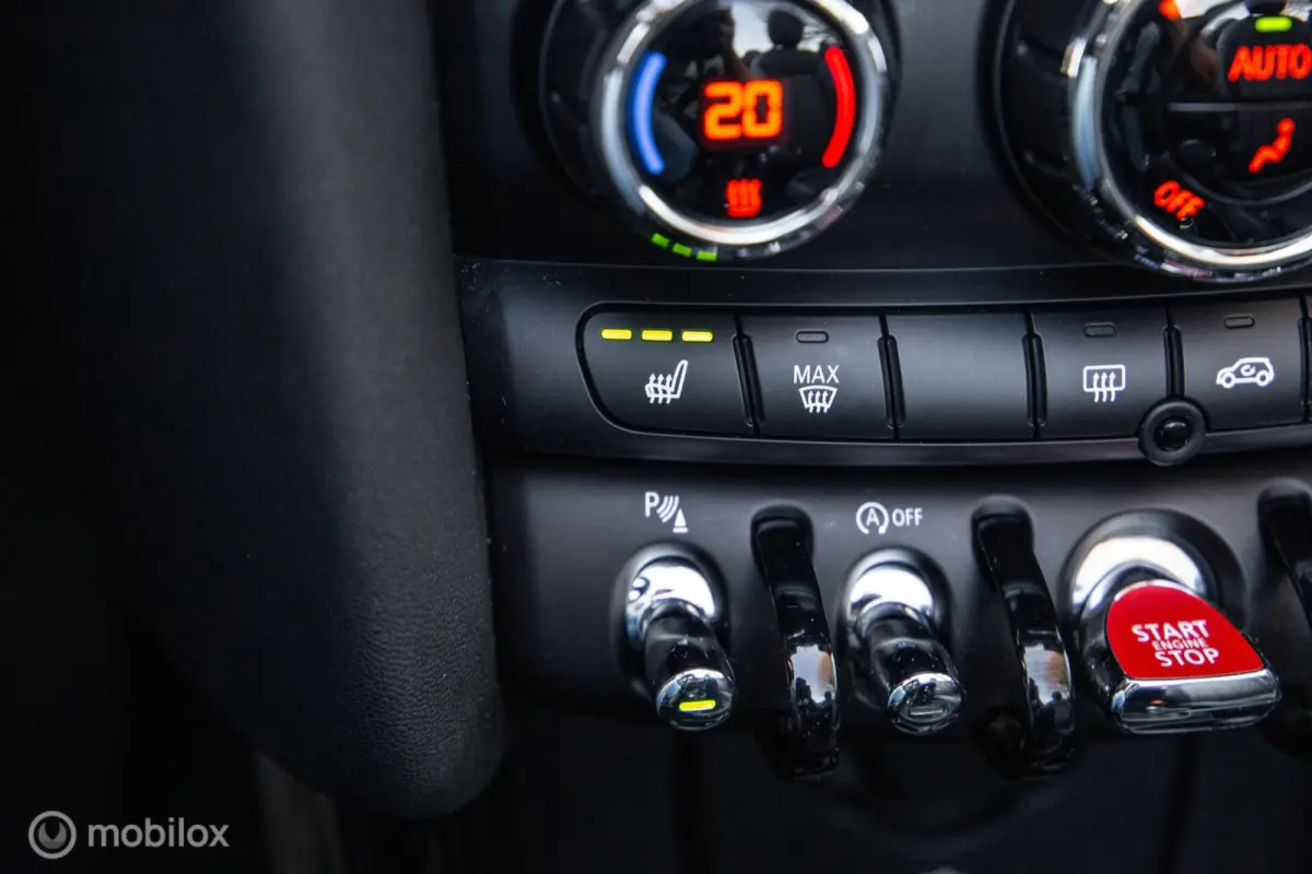 1.5 Seaside Ed.| Stoelv. |Cam.|Carplay|AC