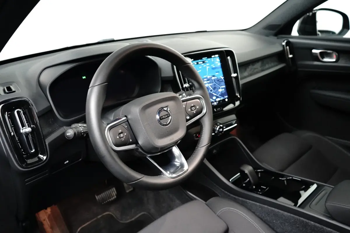 Recharge Twin Plus 82 kWh | SOH 100% | Pano | Camera | Adaptieve CC | BLIS | Keyless | All-seasons |
