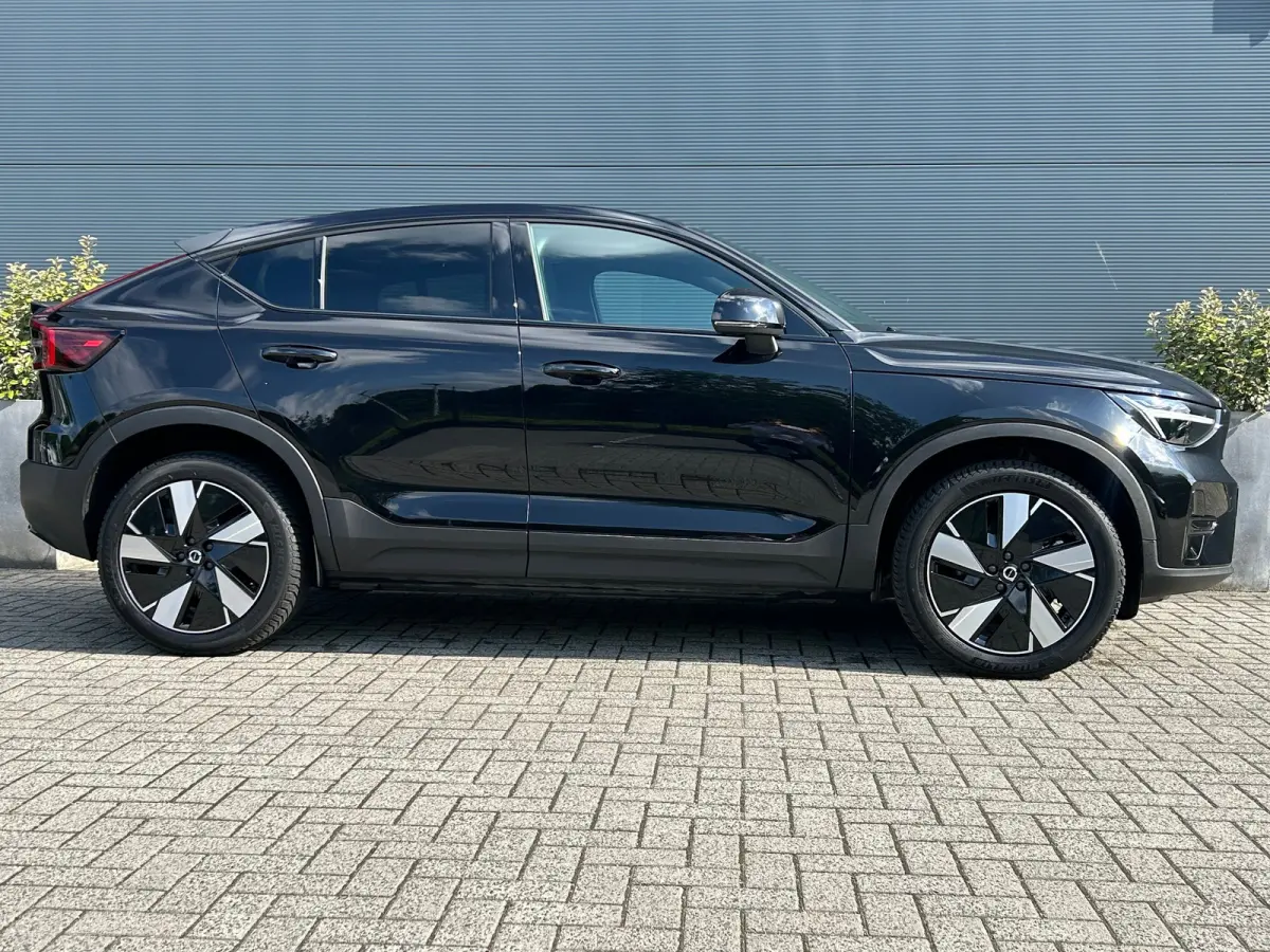 Recharge Twin Plus 82 kWh | SOH 100% | Pano | Camera | Adaptieve CC | BLIS | Keyless | All-seasons |