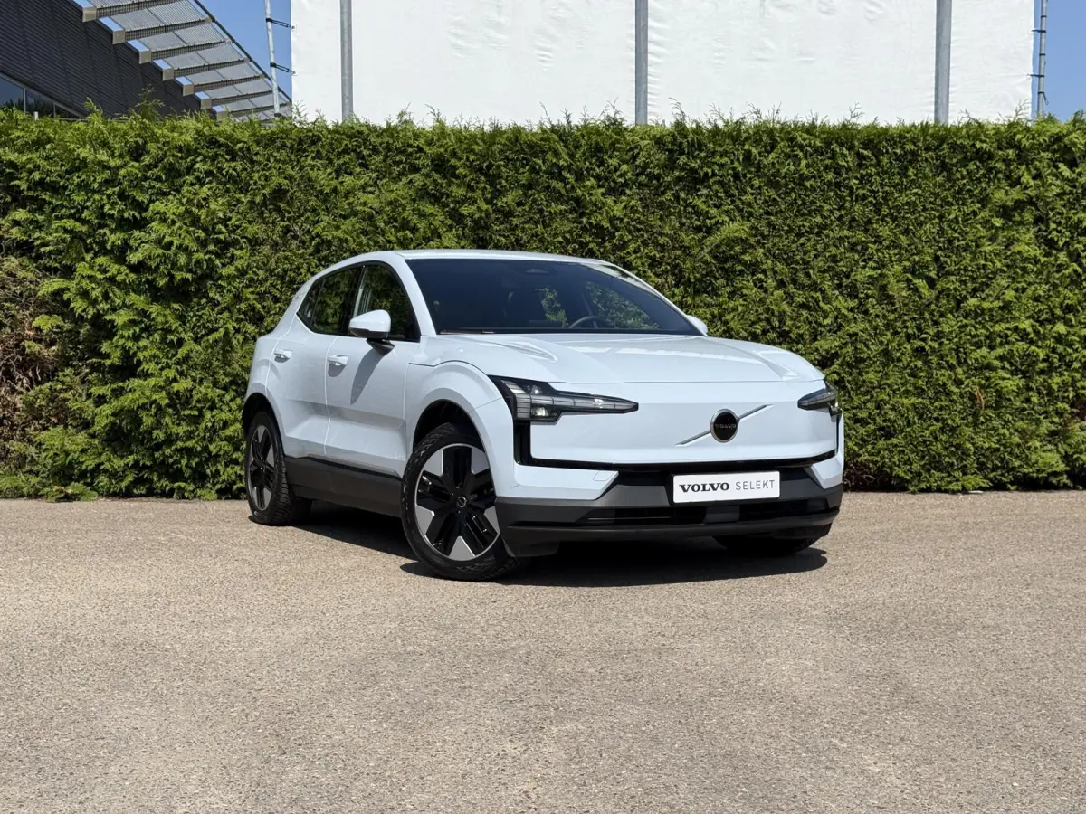 Single Motor Core | Google Navigatie | Achteruitrijcamera | Keyless | Adaptive Cruise Control | Apple CarPlay Adroid Auto