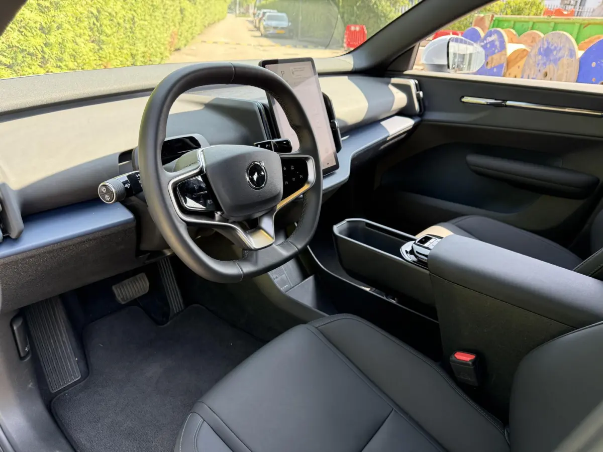 Single Motor Core | Google Navigatie | Achteruitrijcamera | Keyless | Adaptive Cruise Control | Apple CarPlay Adroid Auto