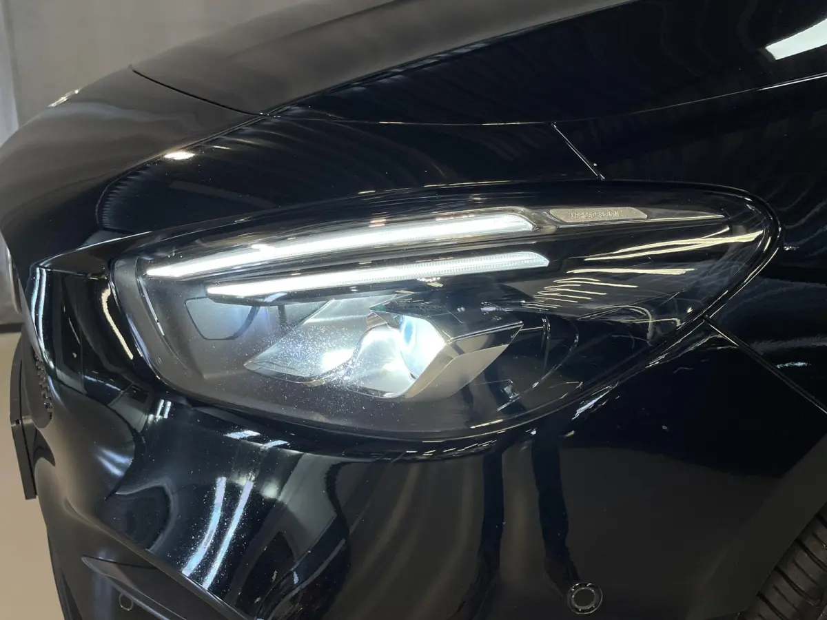 250 e Business Solution AMG Limited Night Pakket 18''/Sfeerverlichting/DAB/PDC v+a/Stoelverwarming/Climate/Apple Carplay & Android Auto