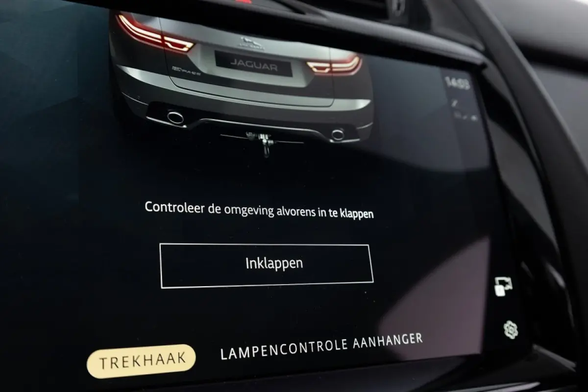1.5 P300e AWD R-Dynamic S | PANORAMADAK | LEDER | EL. Stoelen | Trekhaak !