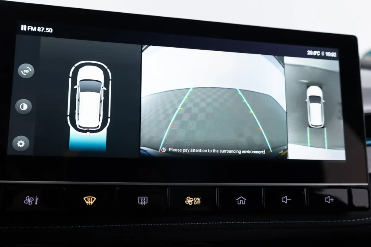 MG5 Standard Range Luxury 50kWh EV | LEDER | NAVI | FULL LED | SOH: 89,7% |