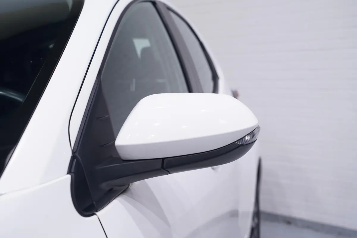 1.5 Hybrid Dynamic NAP 1e eigenaar Camera Navigatie DAB Clima Electrisch-pakket