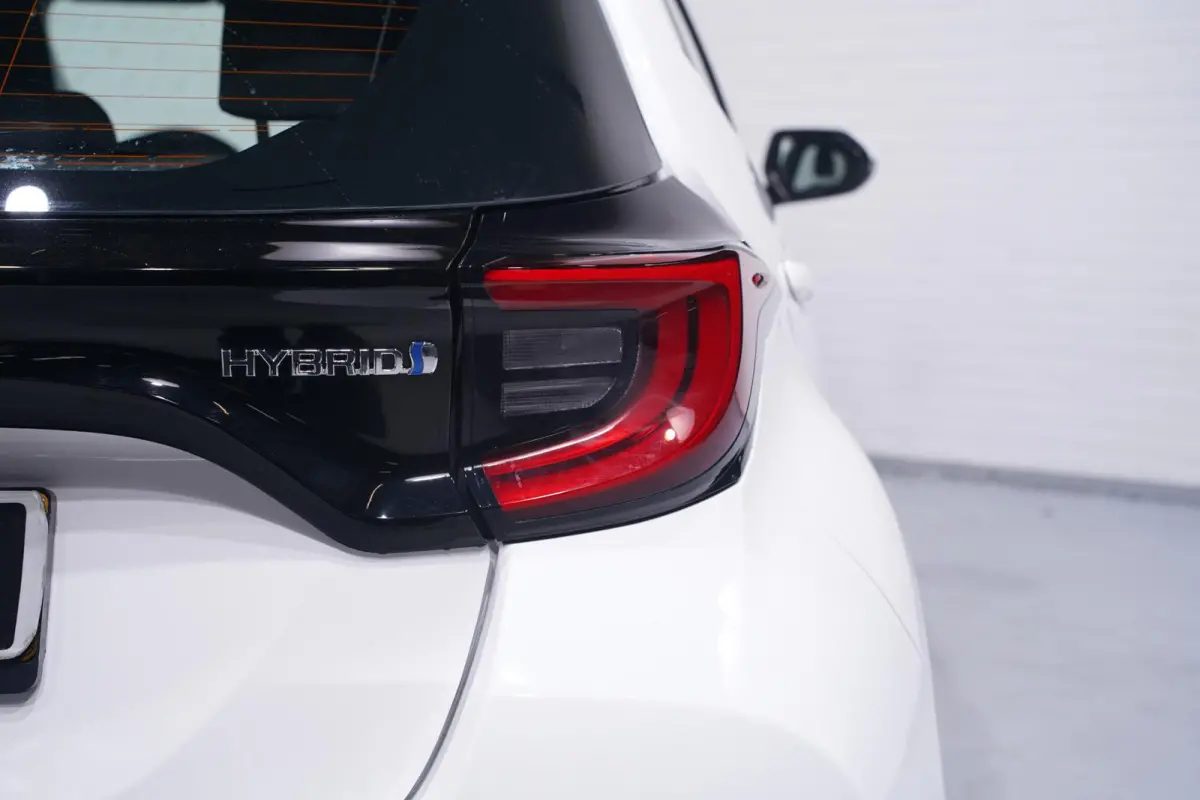 1.5 Hybrid Dynamic NAP 1e eigenaar Camera Navigatie DAB Clima Electrisch-pakket