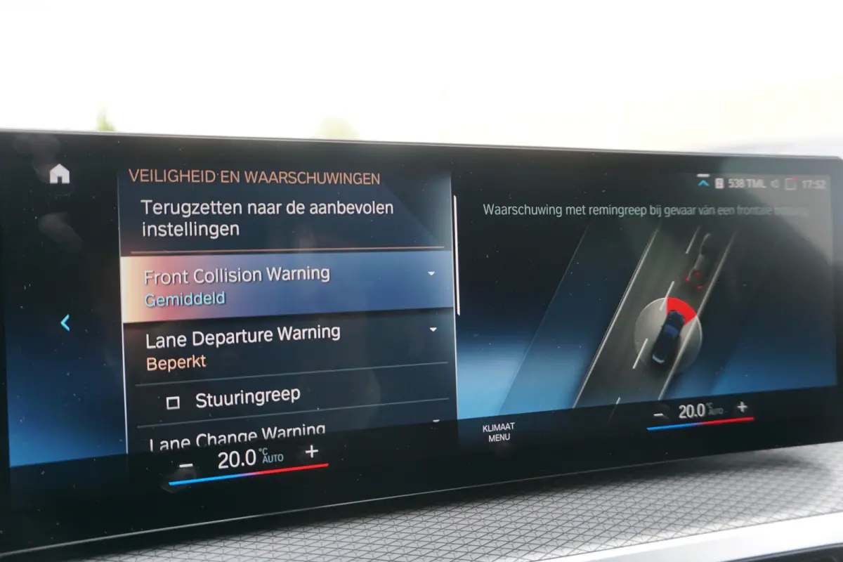 320e LCI M-Sport Pro | ADAPTIVE LED | ACC | HEAD-UP | STOELVERW. | CAMERA |