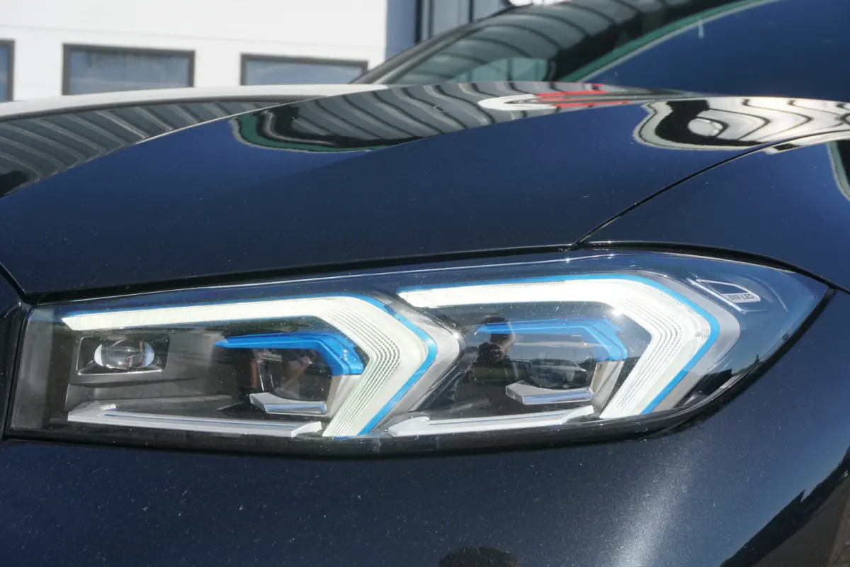 320e LCI M-Sport Pro | ADAPTIVE LED | ACC | HEAD-UP | STOELVERW. | CAMERA |
