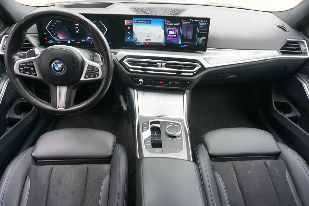 320e LCI M-Sport Pro | ADAPTIVE LED | ACC | HEAD-UP | STOELVERW. | CAMERA |