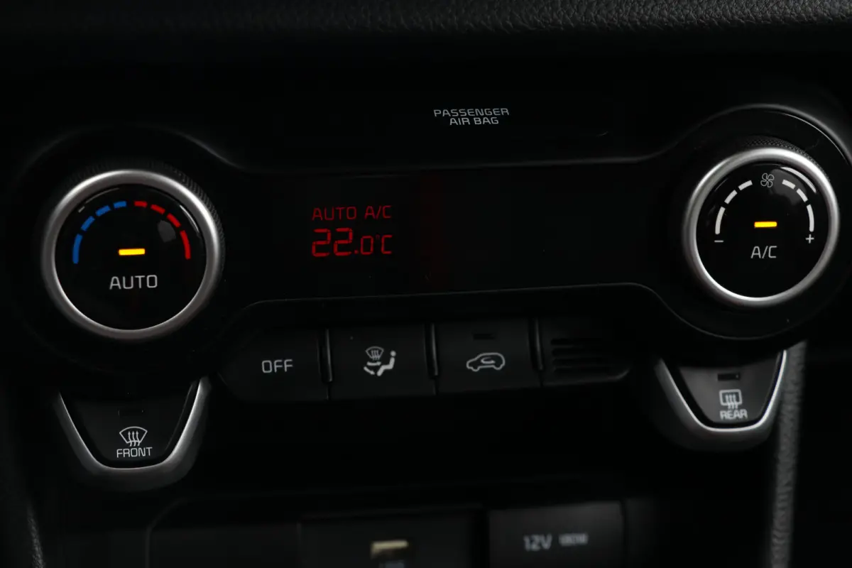 1.0 DPi GT-Line Automaat | leer | apple carplay |
