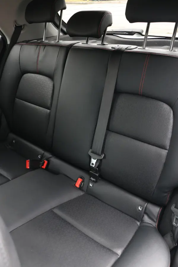 1.0 DPi GT-Line Automaat | leer | apple carplay |