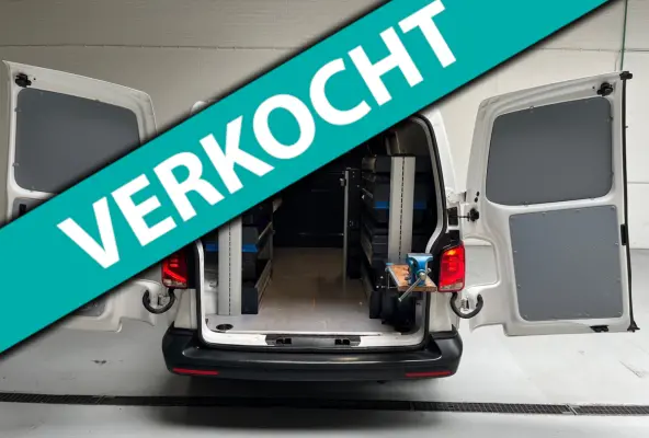Automaat DSG Servicewagen 2.0 TDI 150pk L2H1 3Persoons Sortimo Inrichting, Airco, Navigatie, RIJKLAARPRIJS!