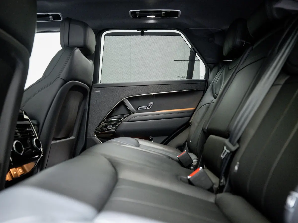 3.0 P460e Dynamic HSE PHEV | Pano | HUD | Soft-Close | Memory | 360° |