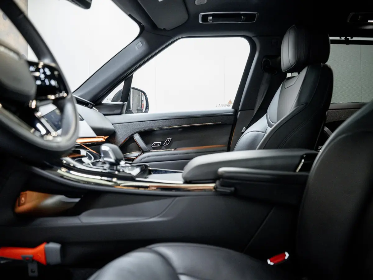3.0 P460e Dynamic HSE PHEV | Pano | HUD | Soft-Close | Memory | 360° |