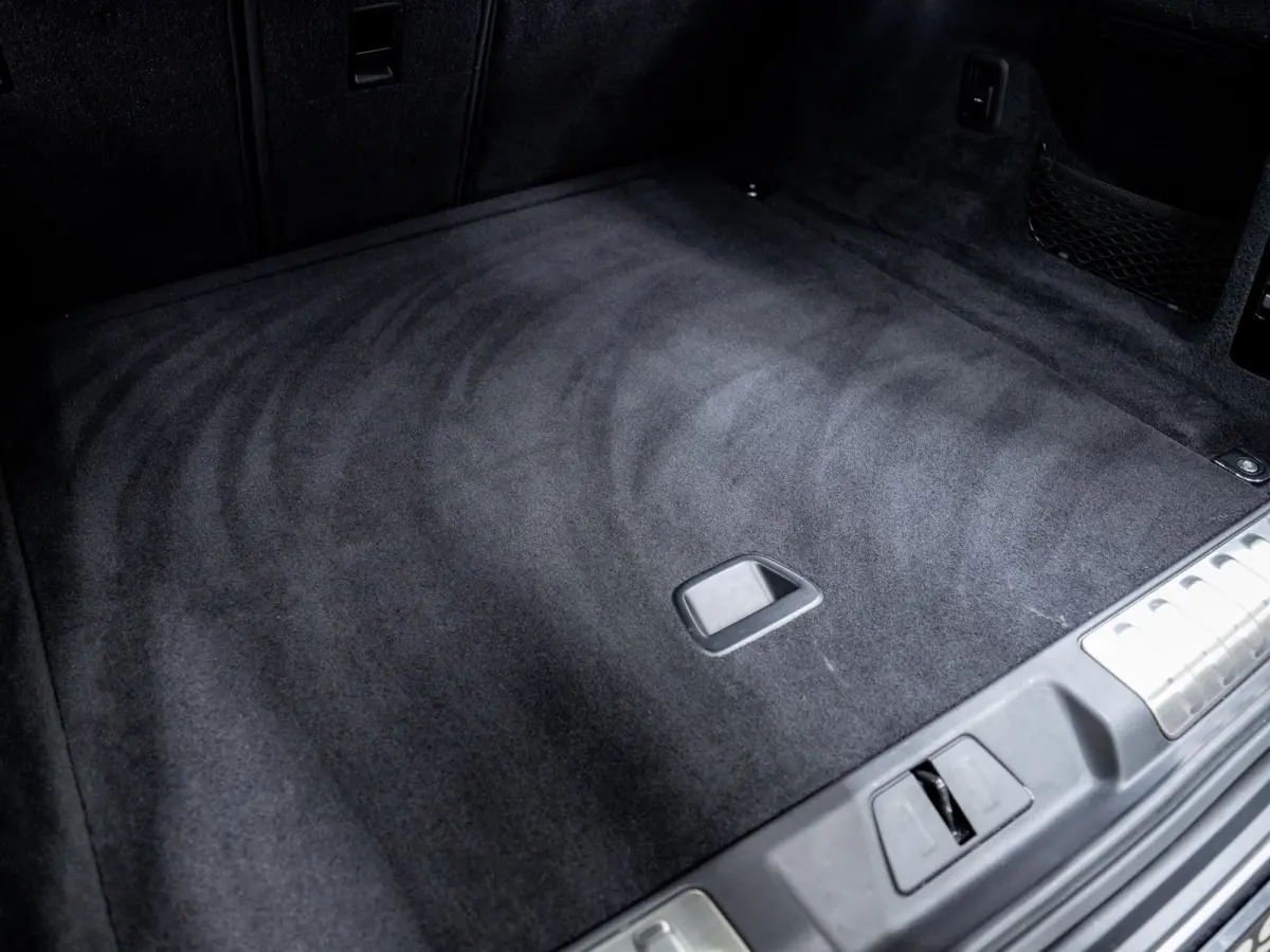 3.0 P460e Dynamic HSE PHEV | Pano | HUD | Soft-Close | Memory | 360° |