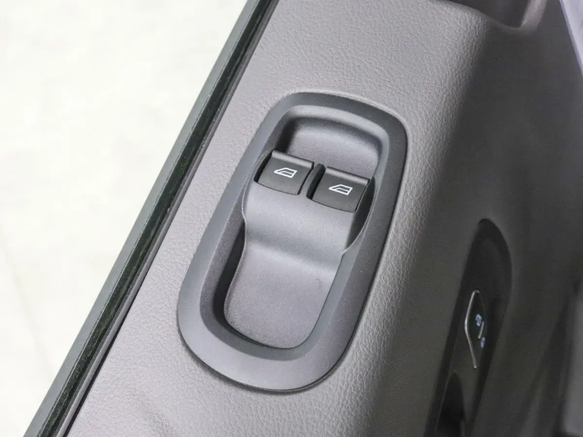 310 2.0 TDCI L2H2 Trend Automaat Airco Bluetooth Camera Cruise Control