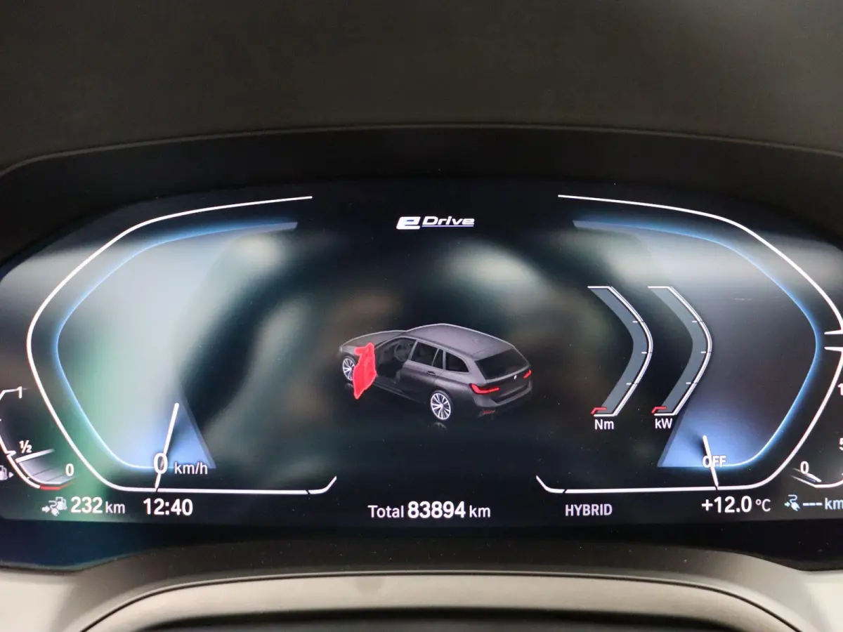 330e Business Edition | Model Sport Line | SoH 89% | Comfort Access | Achteruitrijcamera | Panoramadak | Elektrisch Verstelbare Sportstoelen | Laserlight | Head-Up Display | DAB | HiFi