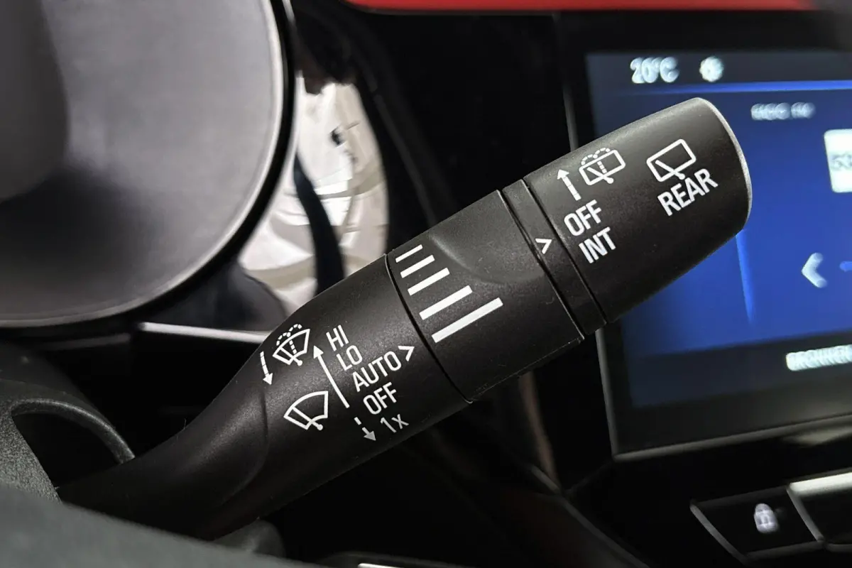 1.2 Turbo Hybrid Yes Automaat Stuur-Stoelverwarming Apple CarPlay LED Koplampen