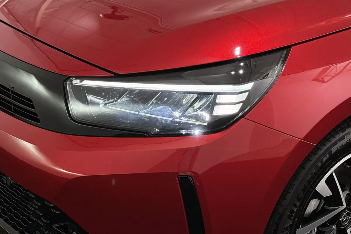 1.2 Turbo Hybrid Yes Automaat Stuur-Stoelverwarming Apple CarPlay LED Koplampen