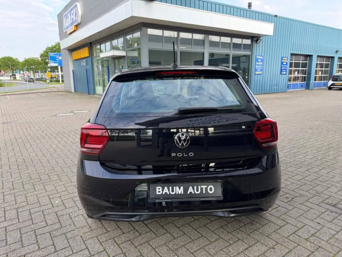 1.0 MPI NAVI AIRCO PDC CRUISE CONTROL