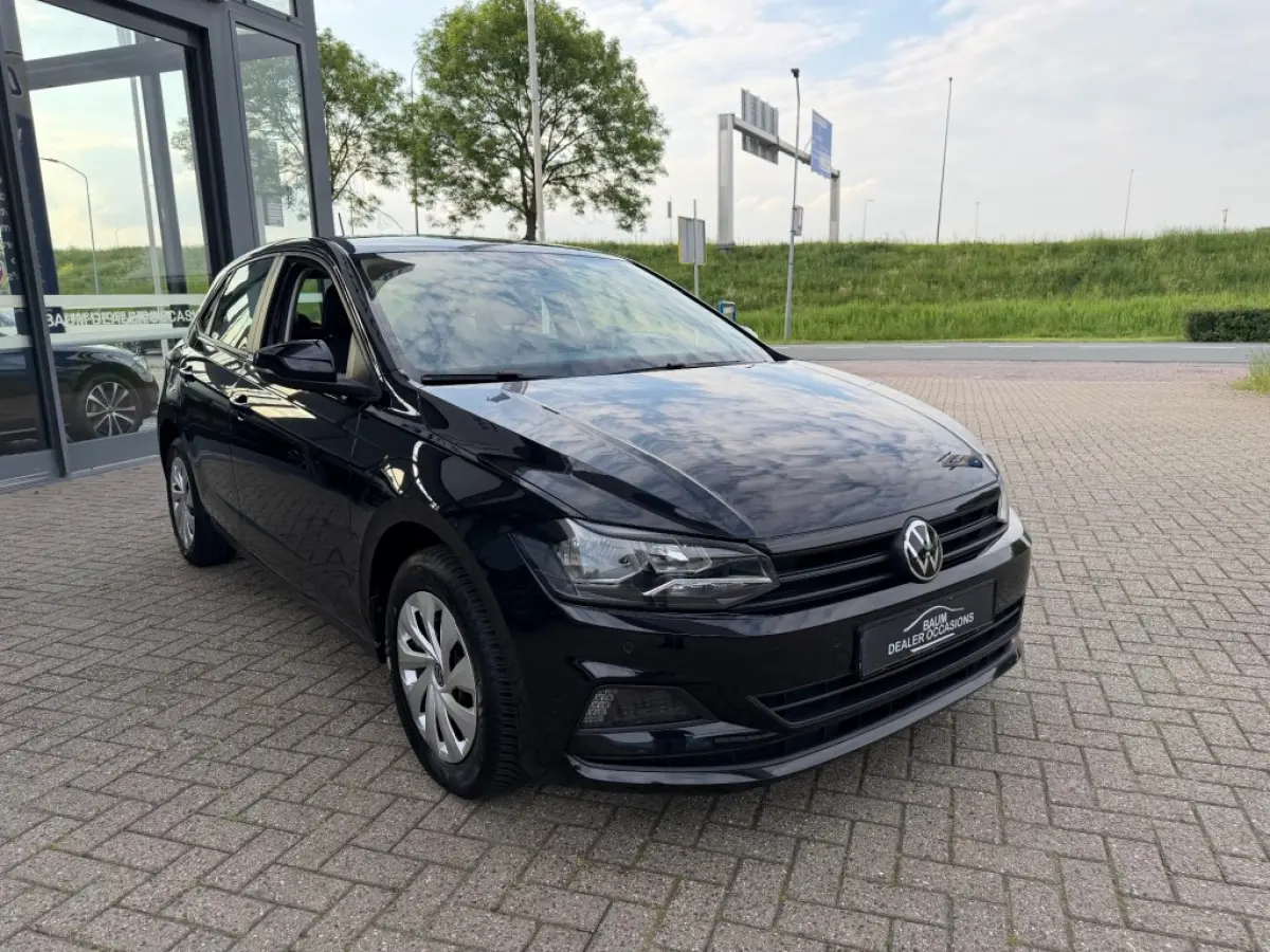 1.0 MPI NAVI AIRCO PDC CRUISE CONTROL