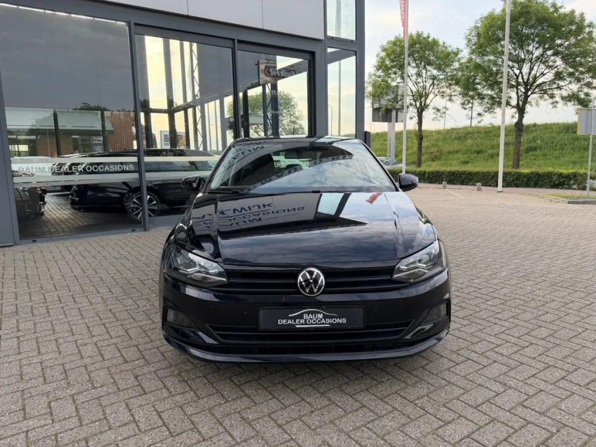 1.0 MPI NAVI AIRCO PDC CRUISE CONTROL