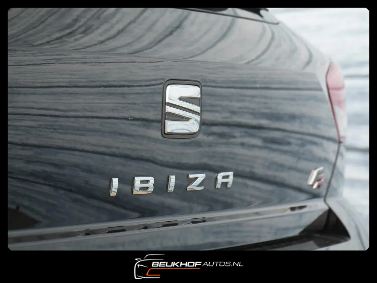 1.0 TSI FR Business Beats Camera Nav VirtualDash