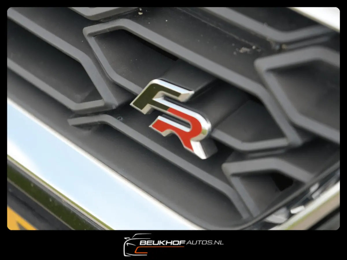 1.0 TSI FR Business Beats Camera Nav VirtualDash