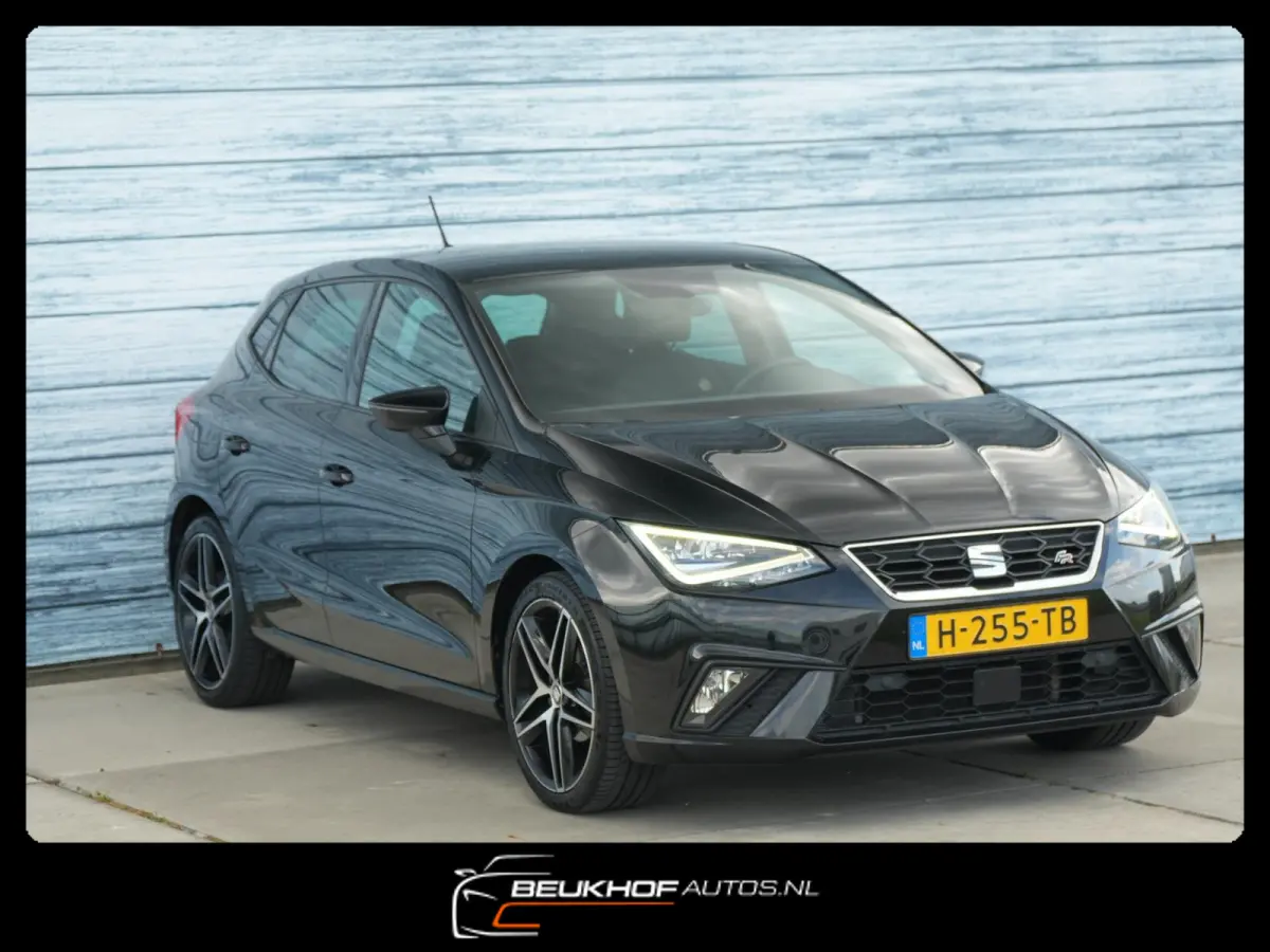 1.0 TSI FR Business Beats Camera Nav VirtualDash
