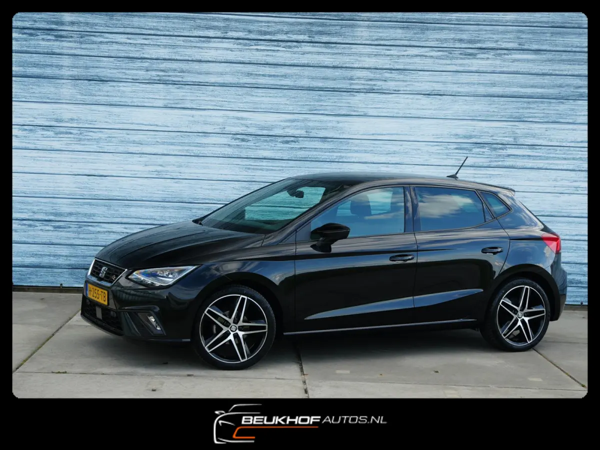 1.0 TSI FR Business Beats Camera Nav VirtualDash