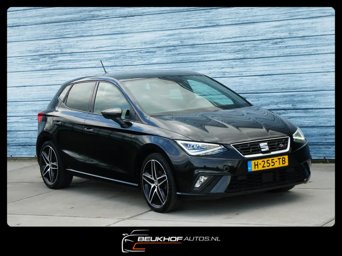 1.0 TSI FR Business Beats Camera Nav VirtualDash