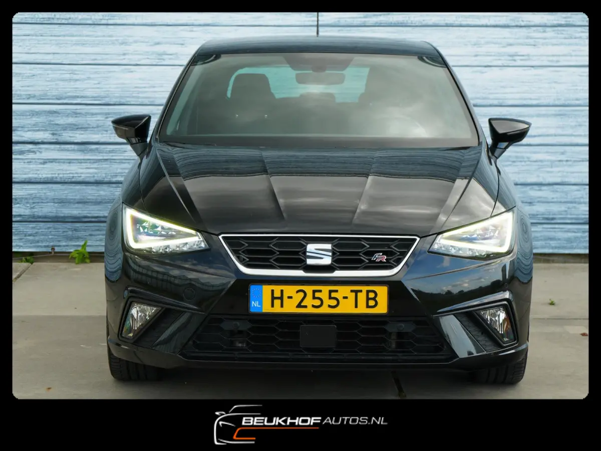 1.0 TSI FR Business Beats Camera Nav VirtualDash