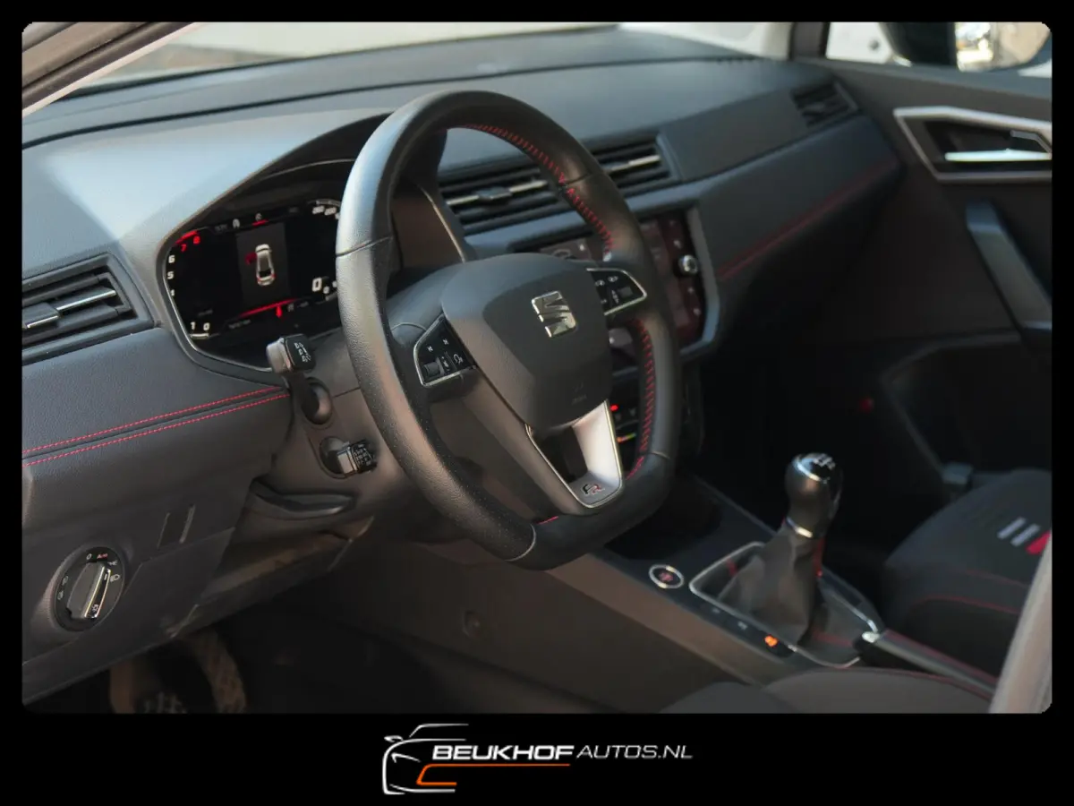 1.0 TSI FR Business Beats Camera Nav VirtualDash