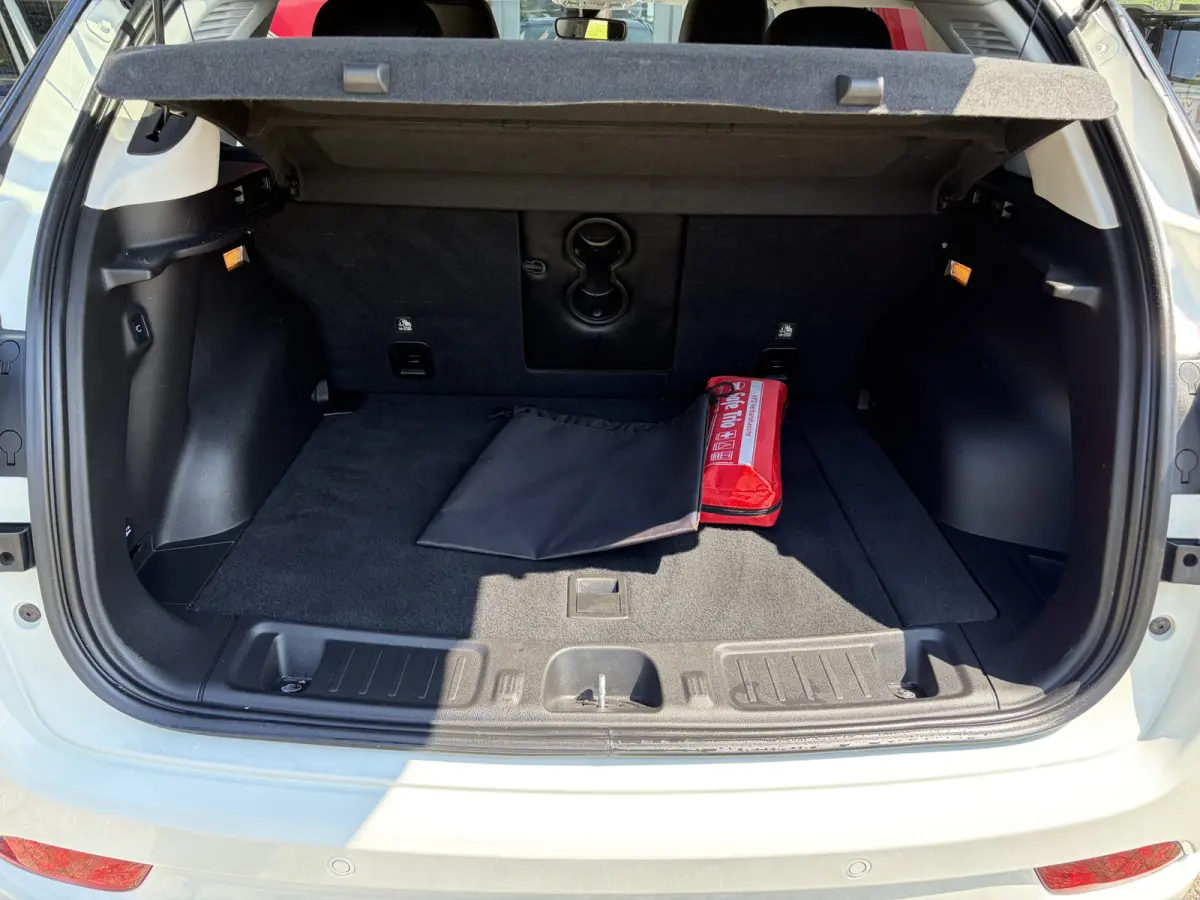 4xe 240 Plug-in Hybrid S | Camera | Winterpack | Parkeersensoren voor en achter