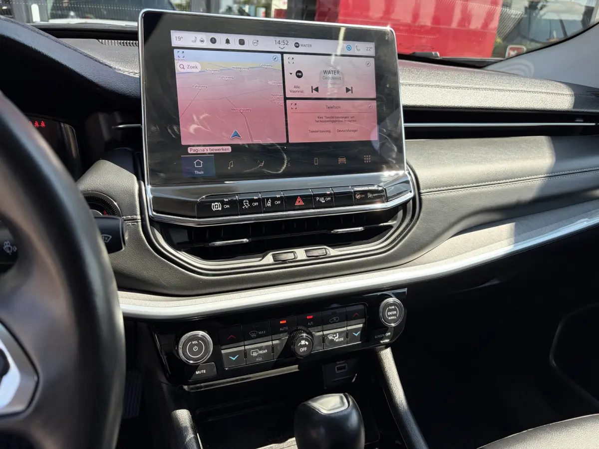4xe 240 Plug-in Hybrid S | Camera | Winterpack | Parkeersensoren voor en achter