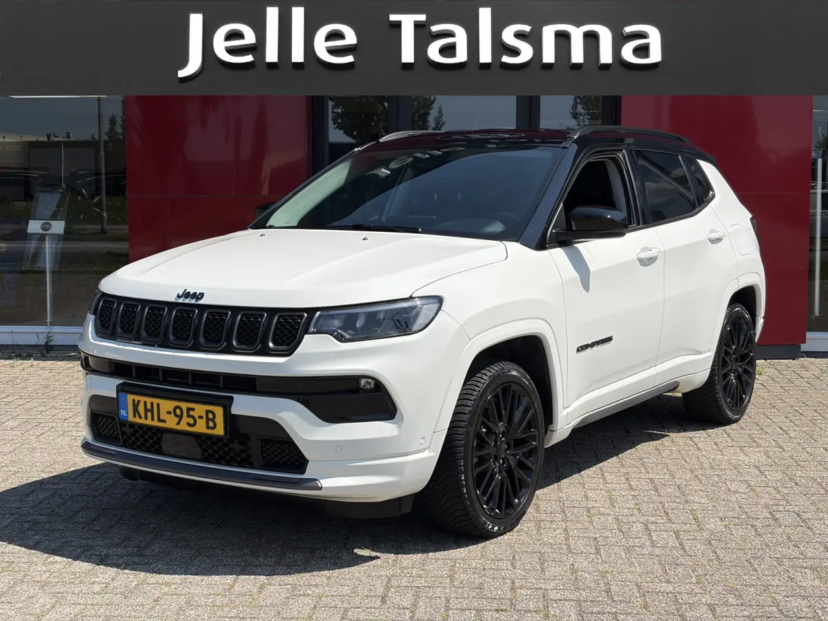 4xe 240 Plug-in Hybrid S | Camera | Winterpack | Parkeersensoren voor en achter