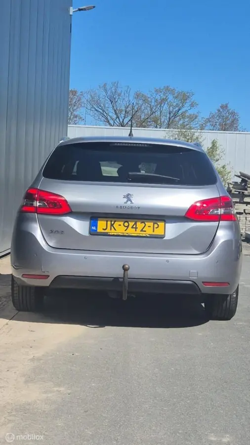 1.2 PureTech Style CLIMA PANODAK TREKHAAK