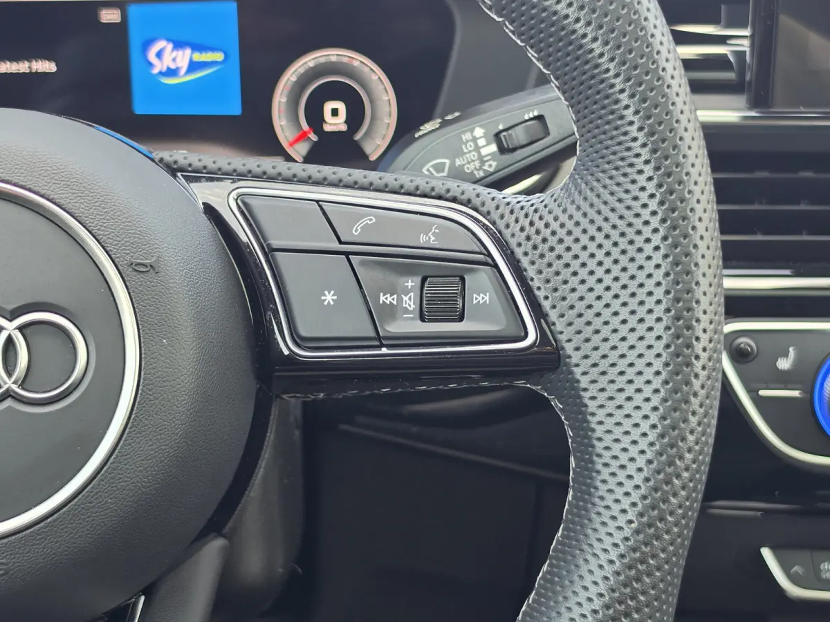 40 TFSI S edition Competition | Panoramadak |