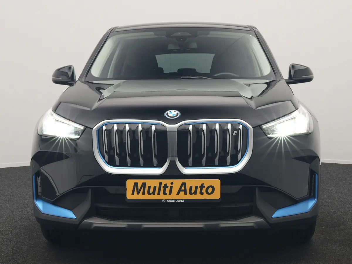 xDrive30 67 kWh 313pk Dealer O.H. | Adaptief M Onderstel | Camera | Cruise Control | Stoelverwarming | Widescreen Navi | Park Assist | Apple Carplay | Navigatie | DAB | Standkachel |
