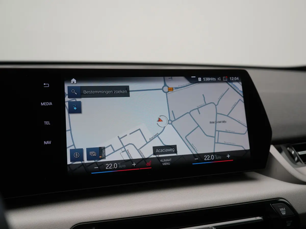 xDrive30 67 kWh 313pk Dealer O.H. | Adaptief M Onderstel | Camera | Cruise Control | Stoelverwarming | Widescreen Navi | Park Assist | Apple Carplay | Navigatie | DAB | Standkachel |