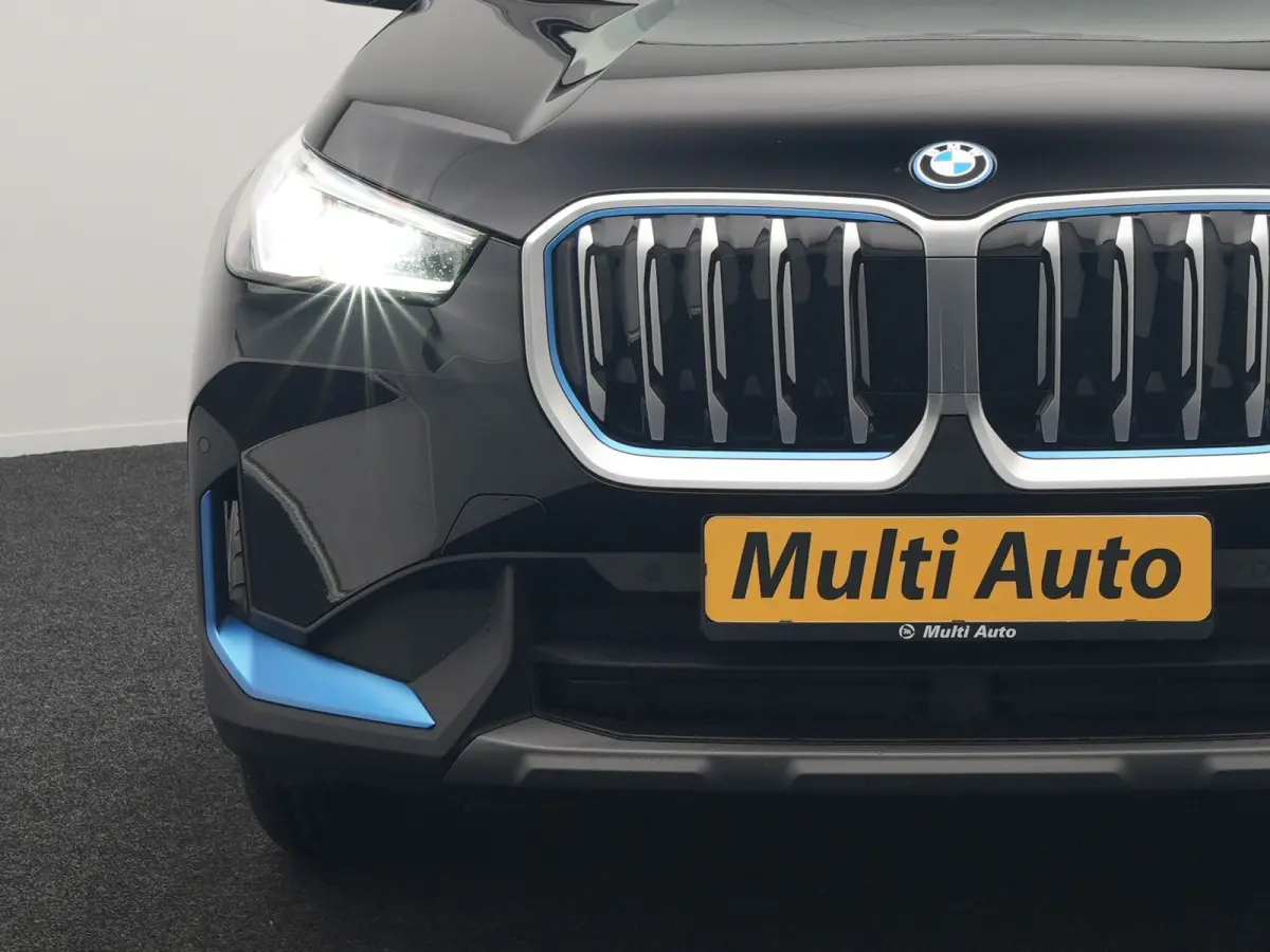 xDrive30 67 kWh 313pk Dealer O.H. | Adaptief M Onderstel | Camera | Cruise Control | Stoelverwarming | Widescreen Navi | Park Assist | Apple Carplay | Navigatie | DAB | Standkachel |
