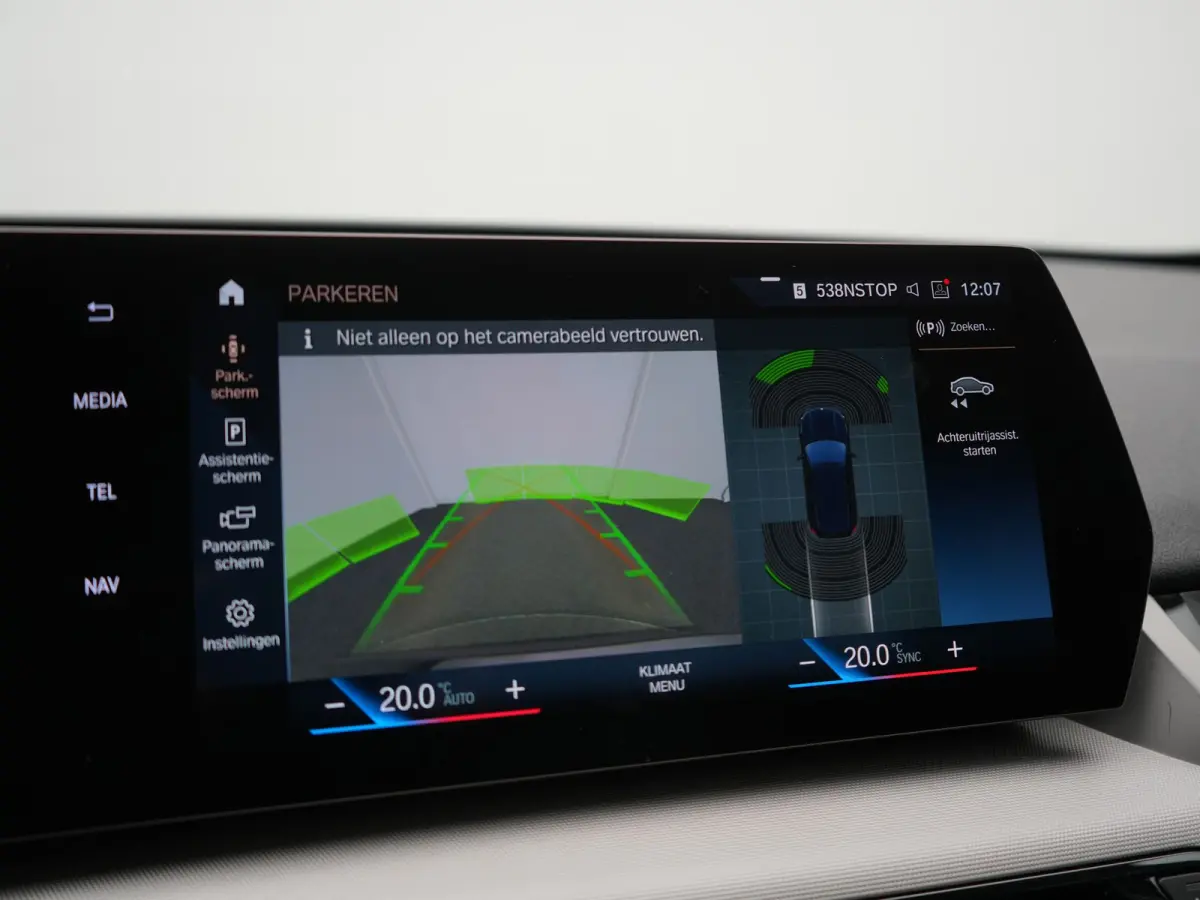 xDrive30 67 kWh 313pk Dealer O.H. | Adaptief M Onderstel | Camera | Cruise Control | Stoelverwarming | Widescreen Navi | Park Assist | Apple Carplay | Navigatie | DAB | Standkachel |