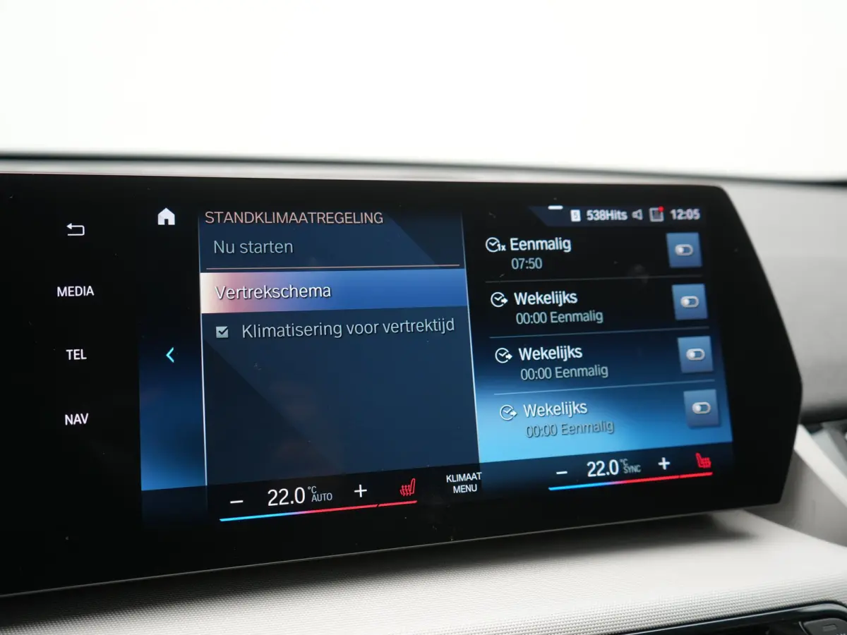 xDrive30 67 kWh 313pk Dealer O.H. | Adaptief M Onderstel | Camera | Cruise Control | Stoelverwarming | Widescreen Navi | Park Assist | Apple Carplay | Navigatie | DAB | Standkachel |