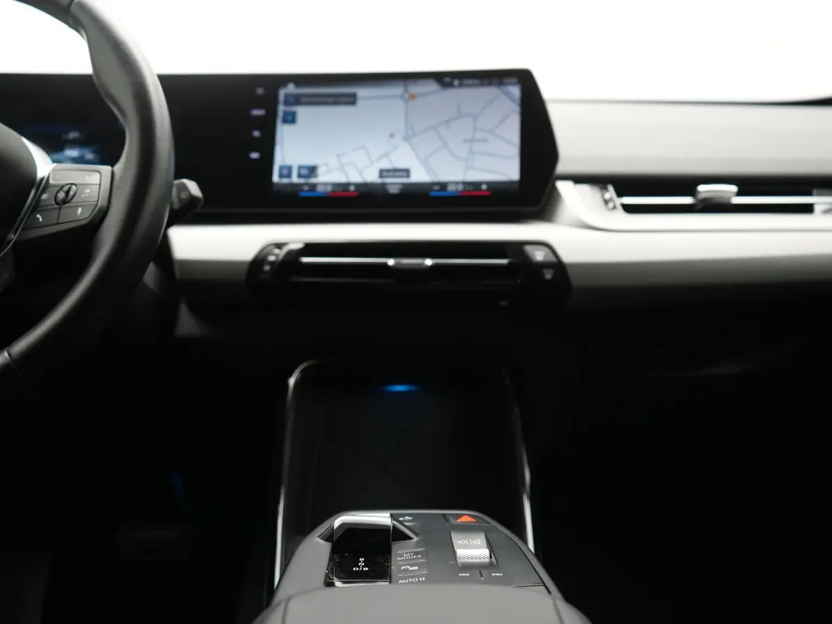 xDrive30 67 kWh 313pk Dealer O.H. | Adaptief M Onderstel | Camera | Cruise Control | Stoelverwarming | Widescreen Navi | Park Assist | Apple Carplay | Navigatie | DAB | Standkachel |