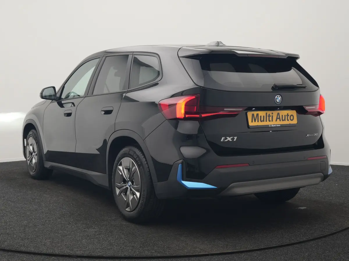 xDrive30 67 kWh 313pk Dealer O.H. | Adaptief M Onderstel | Camera | Cruise Control | Stoelverwarming | Widescreen Navi | Park Assist | Apple Carplay | Navigatie | DAB | Standkachel |