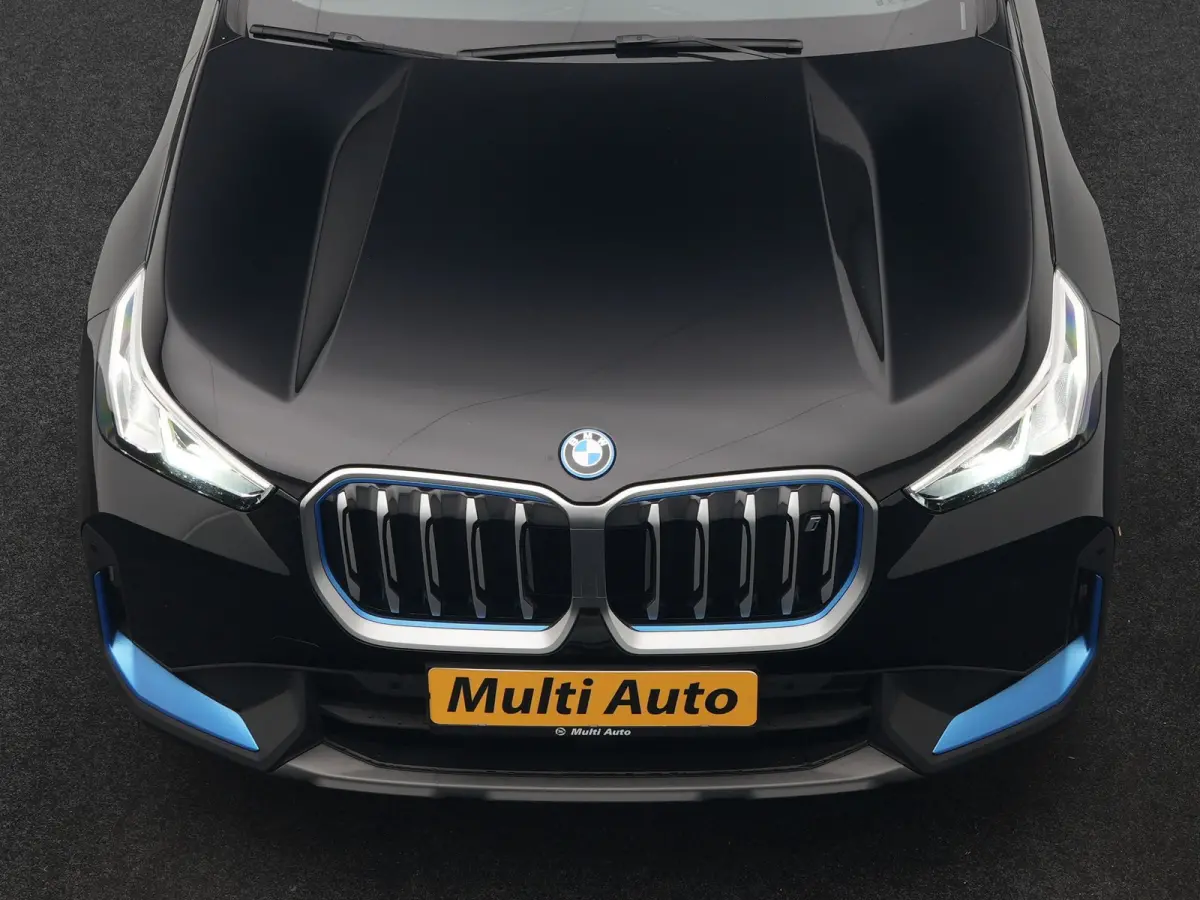 xDrive30 67 kWh 313pk Dealer O.H. | Adaptief M Onderstel | Camera | Cruise Control | Stoelverwarming | Widescreen Navi | Park Assist | Apple Carplay | Navigatie | DAB | Standkachel |