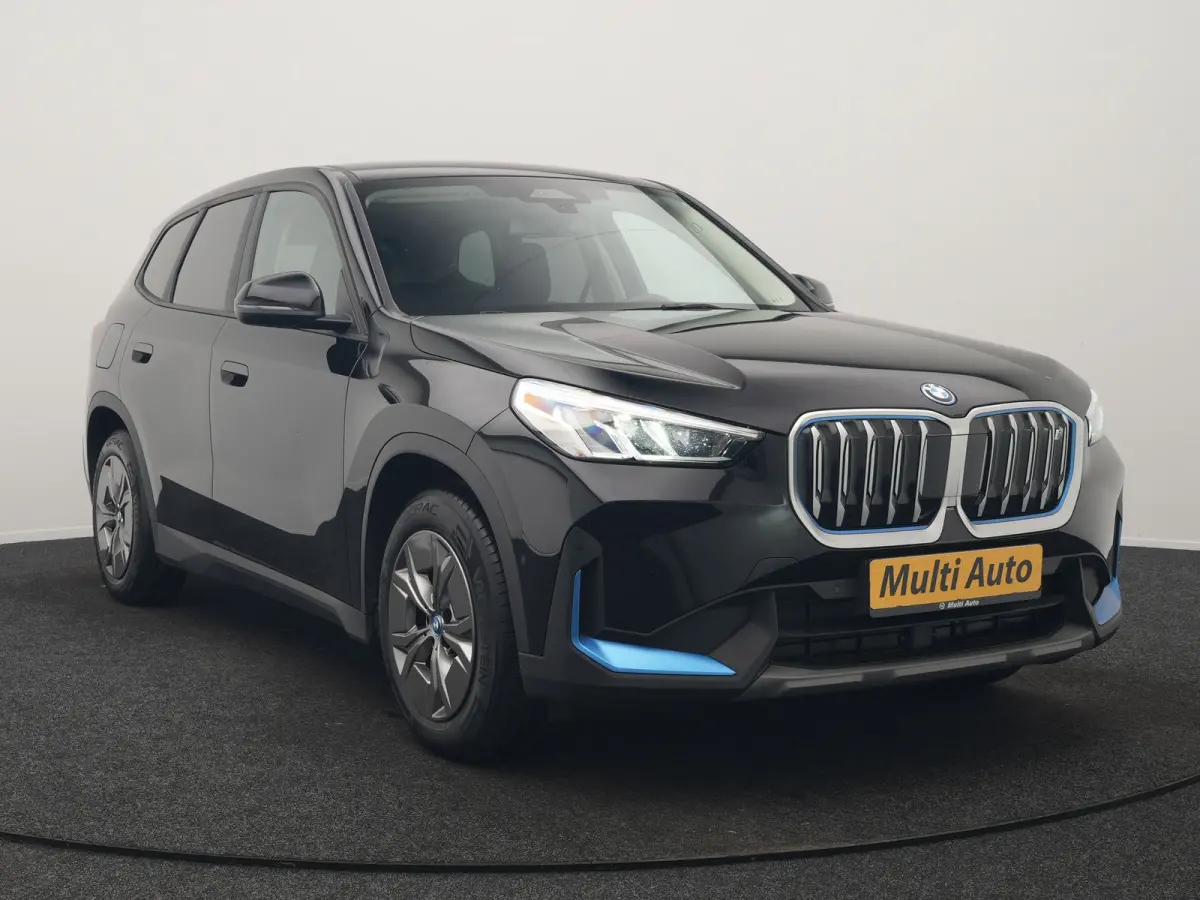 xDrive30 67 kWh 313pk Dealer O.H. | Adaptief M Onderstel | Camera | Cruise Control | Stoelverwarming | Widescreen Navi | Park Assist | Apple Carplay | Navigatie | DAB | Standkachel |