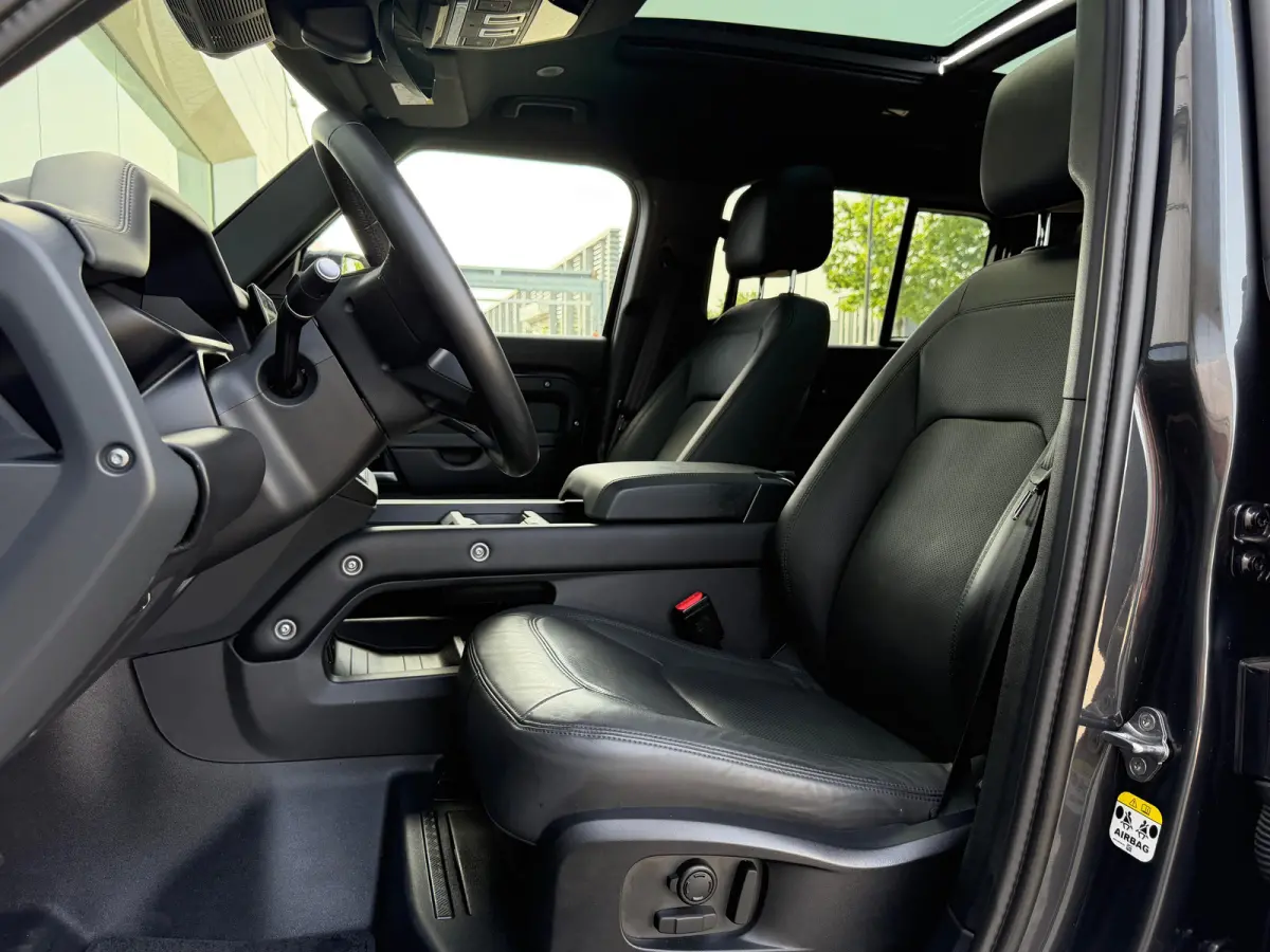 P300e X-Dynamic HSE | 22 Inch | El. trekhaak | Pano | Meridian | Koelbox | Stoelkoeling | Windsor leder