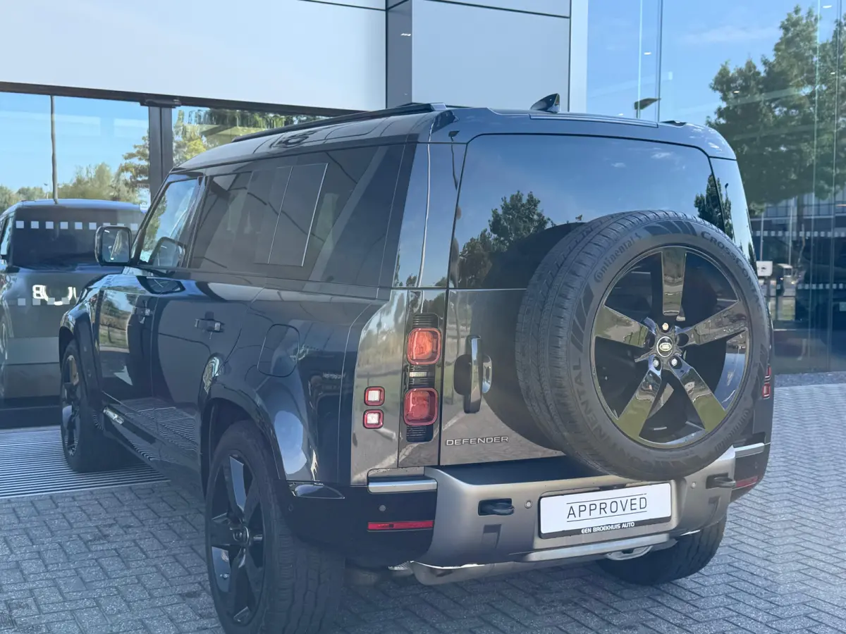 P300e X-Dynamic HSE | 22 Inch | El. trekhaak | Pano | Meridian | Koelbox | Stoelkoeling | Windsor leder